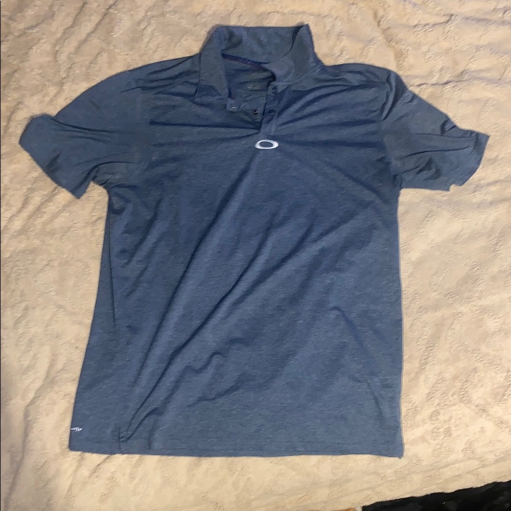 Men’s Medium Oakley Blue Polo Shirt Lightweight